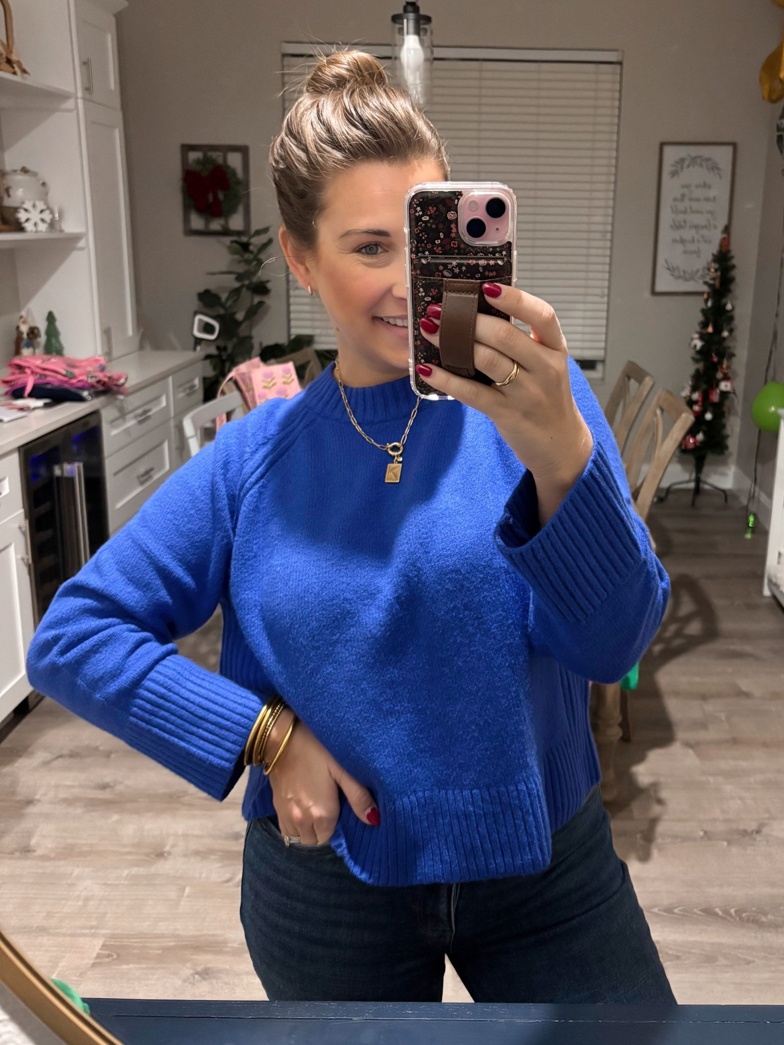 ootd- this blue is soooo pretty! Sweater hits at the waist & super comfortable!! 

TTS- medium 

#LTKmomlife #LTKGiftGuide #LTKootd