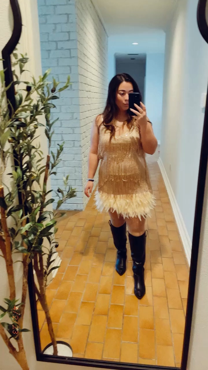 My Eras Tour outfit for my second night✨✨ this gem was a last minute find on #Amazon and I LOVED it!! I ordered it in Large because I didn’t want it to be super tight (I’m a medium/large). 

#TaylorSwiftConcert #ErasTourOutfit

#LTKunder50 #LTKfit