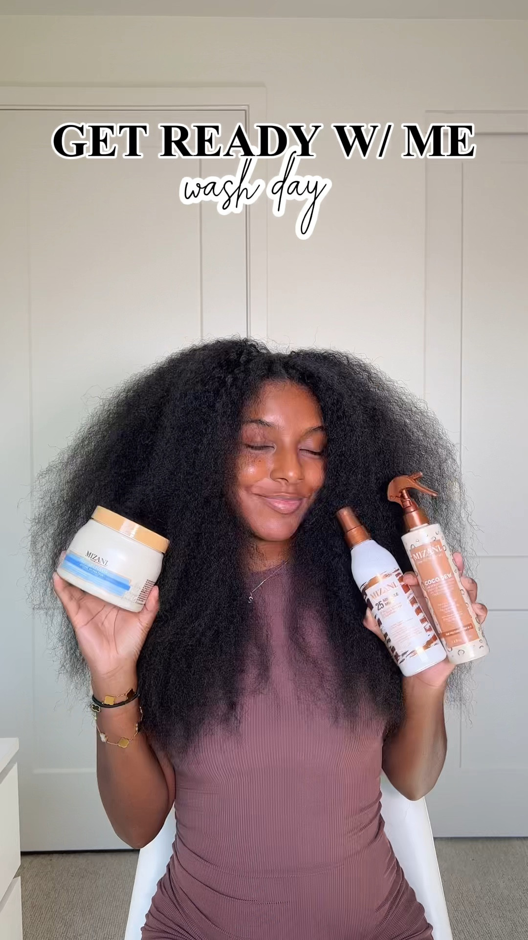 #ad I finally took out my braids & my hair was in desperate need of some TLC. I’m using @mizani products to for intense hydration and to bring my hair back to life! if you’re looking to try some new hair products shop the upcoming @sephora Holiday Savings Event! #Mizani #Sephora #TextureLove