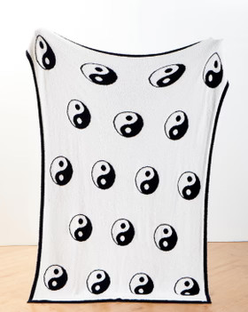 Ying Yang Buttery Blanket | The Styled Collection