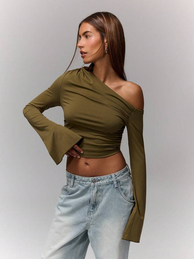 MUSERA Asymmetric Ruched Long Sleeve Crop Top | SHEIN