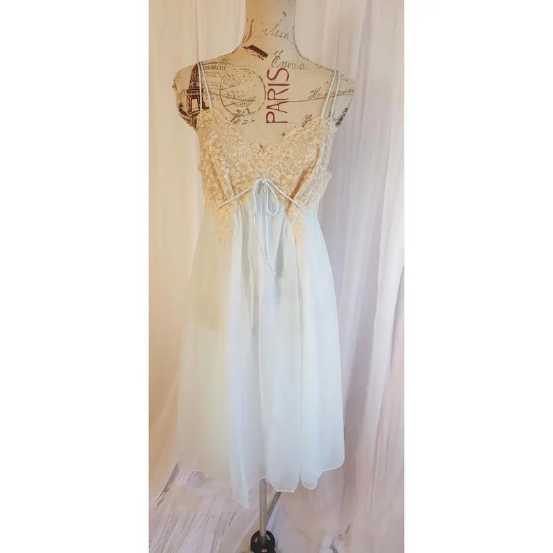 Vintage 60's Vanity Fair Light Blue Short Nighty with Ecru Lace Trim | Etsy (Global)