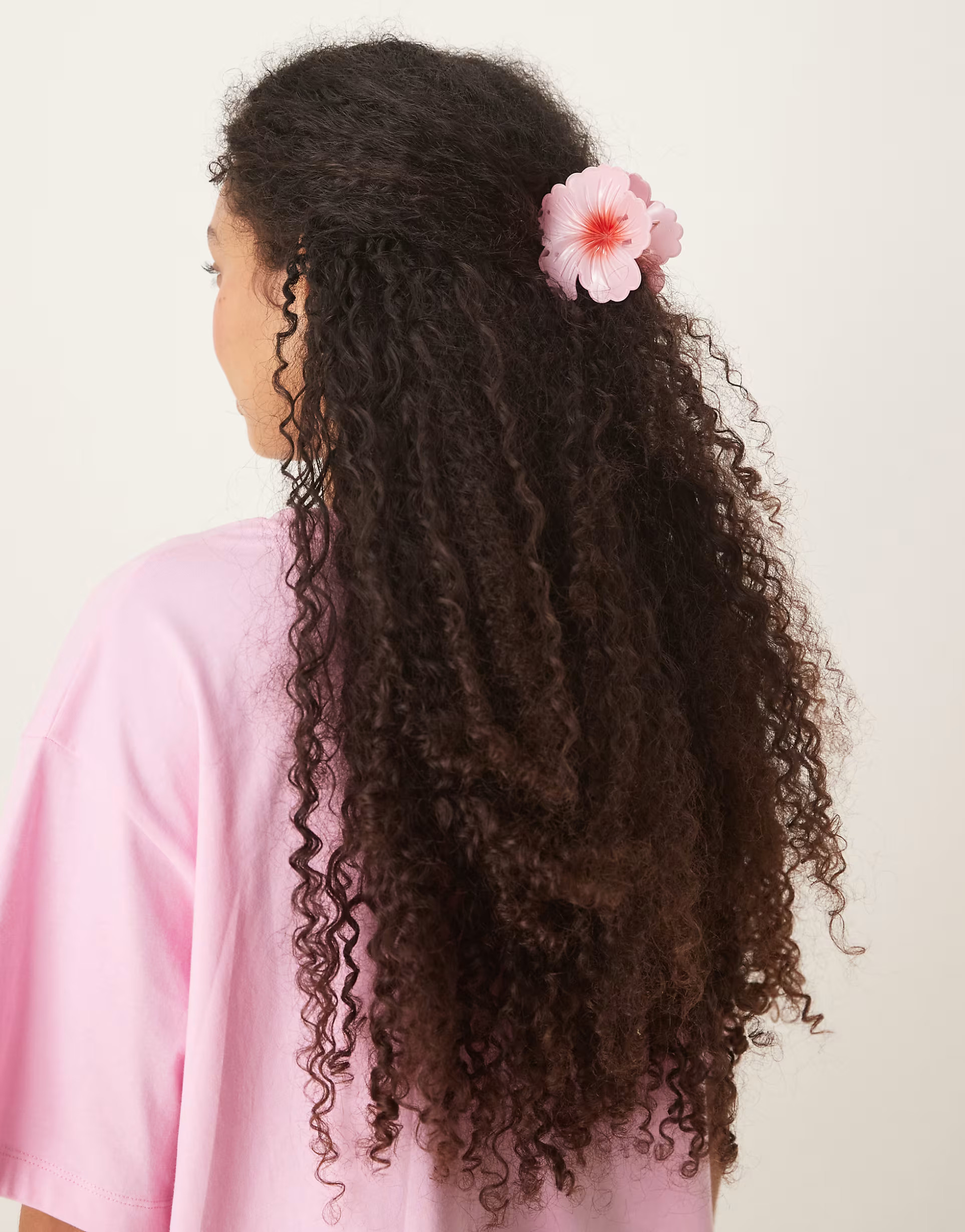 ASOS DESIGN flower hair claw in ombre pink | ASOS (Global)