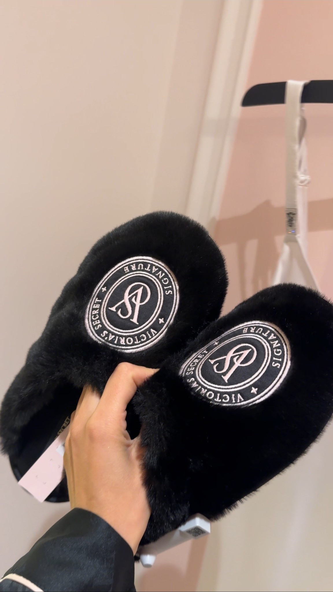 Victoria’s Secret shopping haul #vs #victoriassecret 

#LTKuk