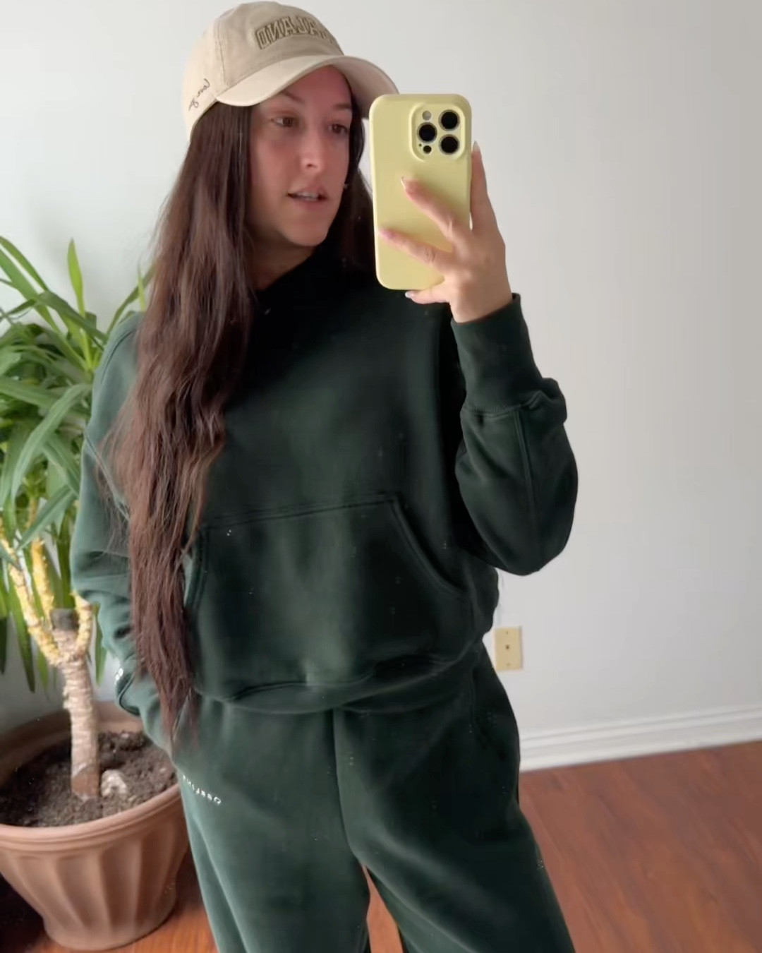 Sweats season is back! These are the ones for the season 🤌🏼 make sure you get the baggy fit in the bottoms. Both pieces run very oversized. Consider sizing down one size in each to get that perfectly tailored vibe. 

(Green top is sold out, most other colors still available.) 

TOP: Size XS 
BOTTOMS: Size S 



#LTKGiftGuide #LTKPetite #LTKHoliday