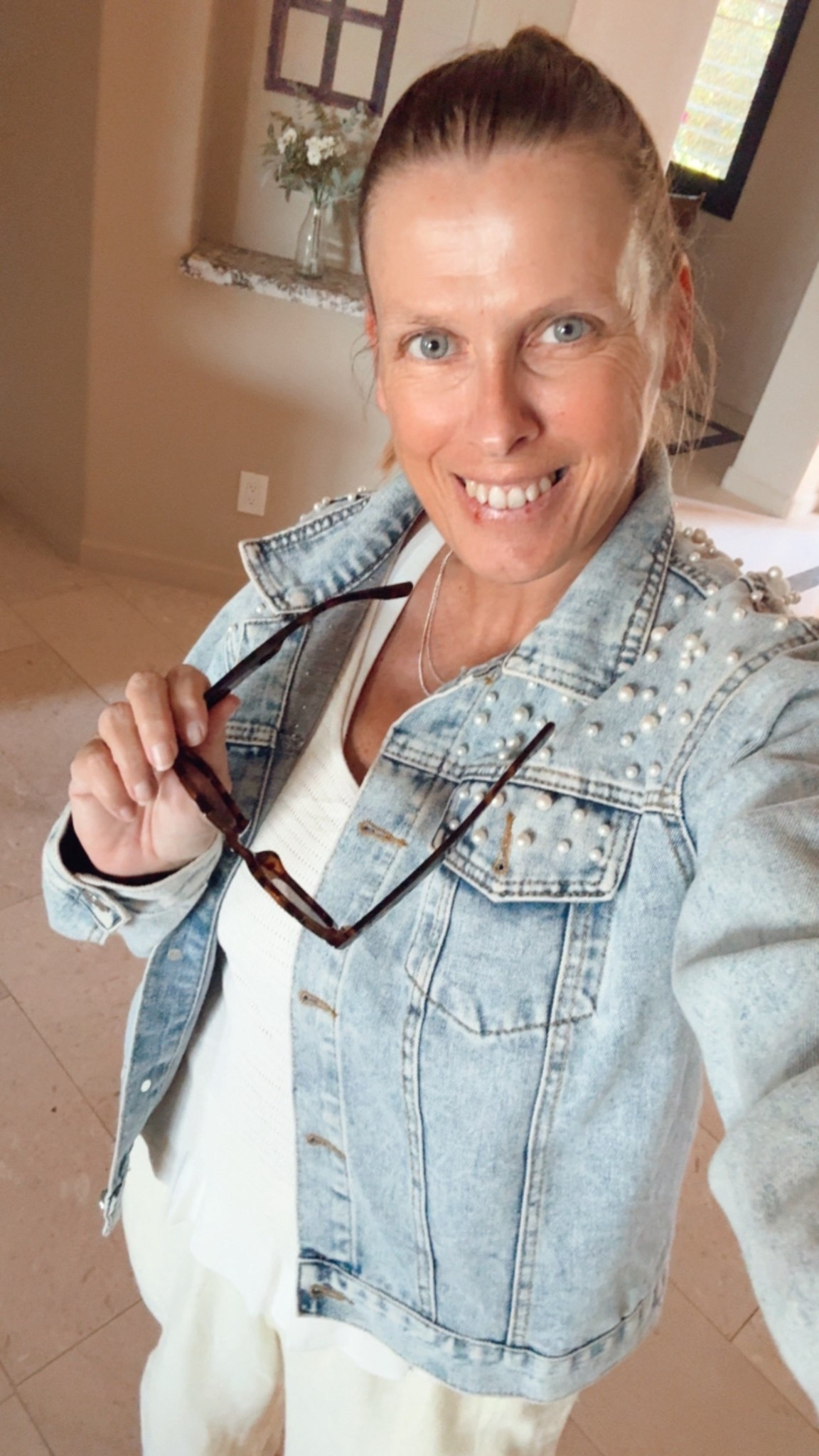 This denim jacket is my favorite Amazon purchase 

Denim jacket, Amazon fashion , effortless style, casual outfit, weekend outfit 

#LTKootd #LTKOver40 #LTKSaleAlert