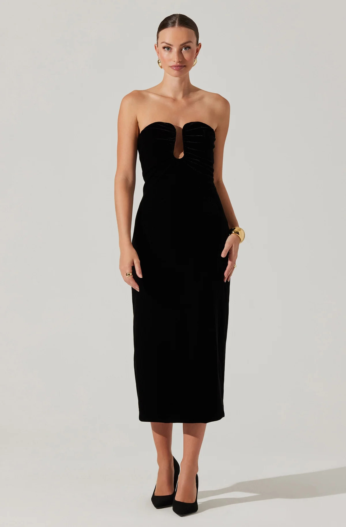 Arista Sweetheart Velvet Midi Dress - Black / XS | ASTR The Label (US)