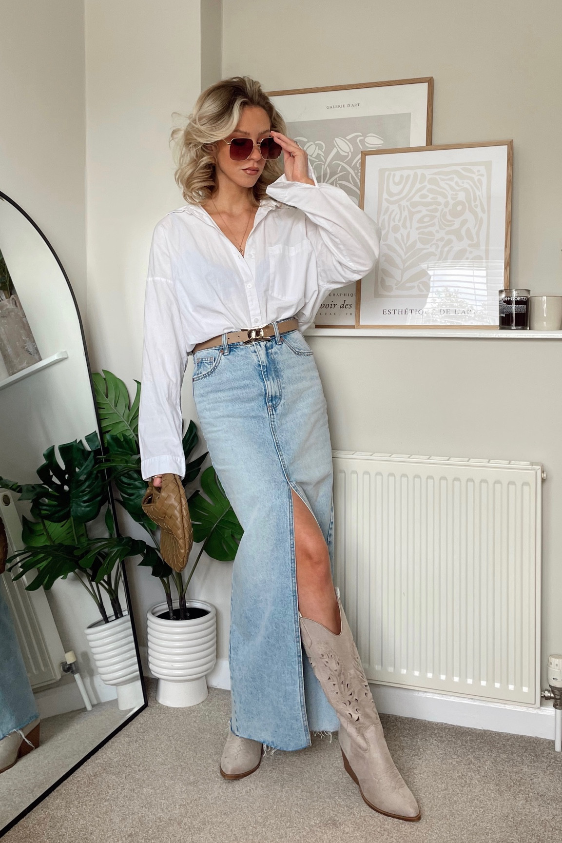 Oversized white linen shirt from H&M, denim maxi skirt from Stradivarius, beige suede knee high cowboy boots from nasty gal, tan weave bag (vinted find), 70s style sunglasses from mango

#LTKstyletip #LTKeurope #LTKSeasonal