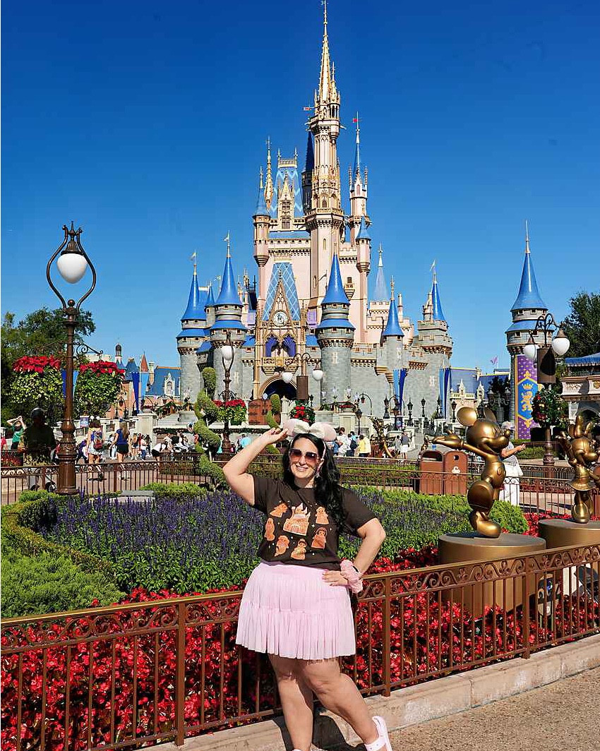 Pink Christmas 🎄💖

#LTKCyberWeek #LTKHoliday #LTKdayinmylife