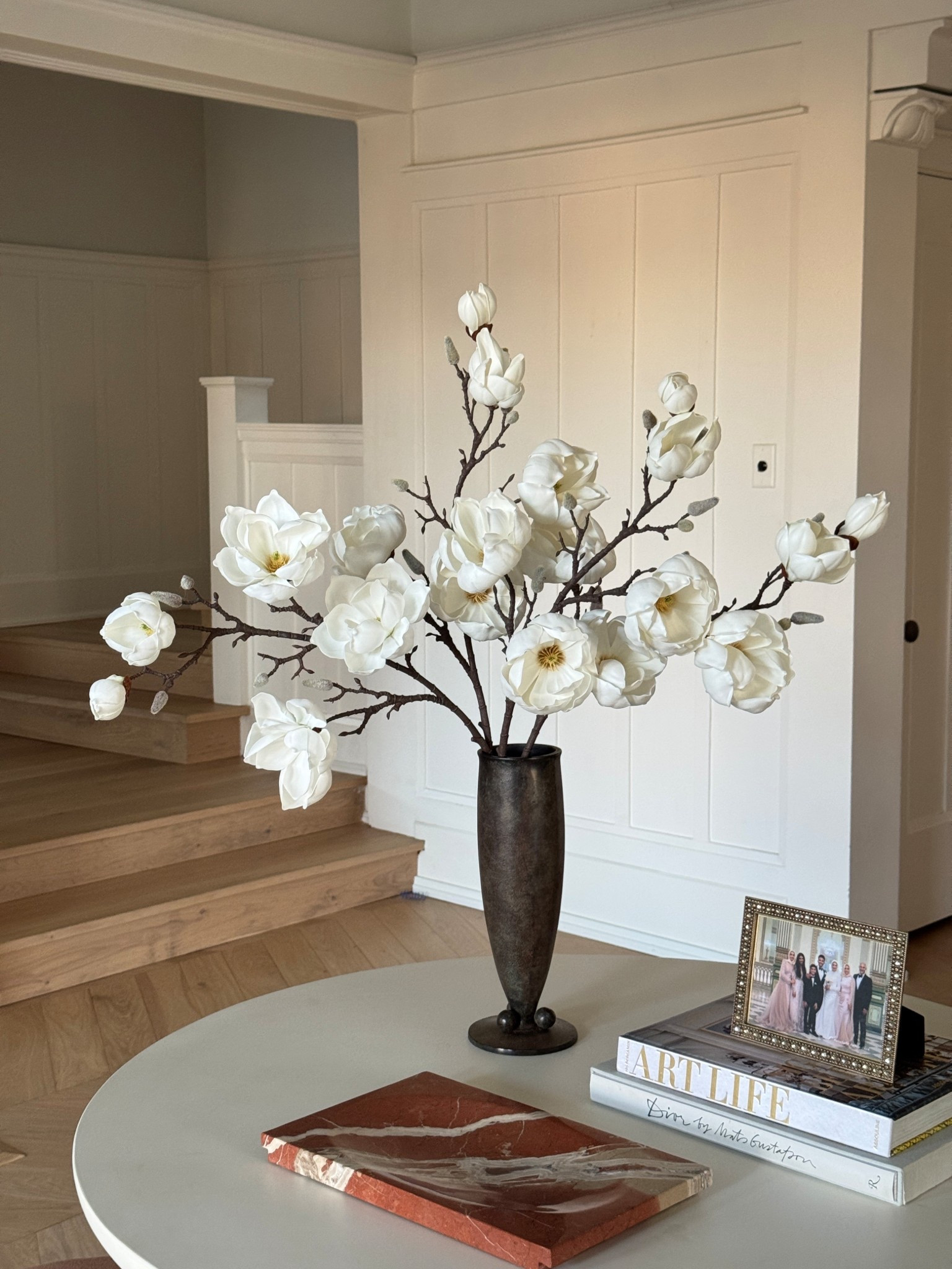 Spring Magnolias

#LTKHome #LTKSeasonal #LTKFindsUnder50