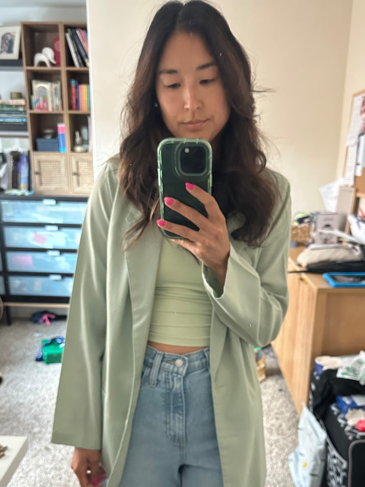 Just got this top and I’m loving its versatility with this blazer opening its own

#LTKgrwm #LTKootd #LTKmomlife