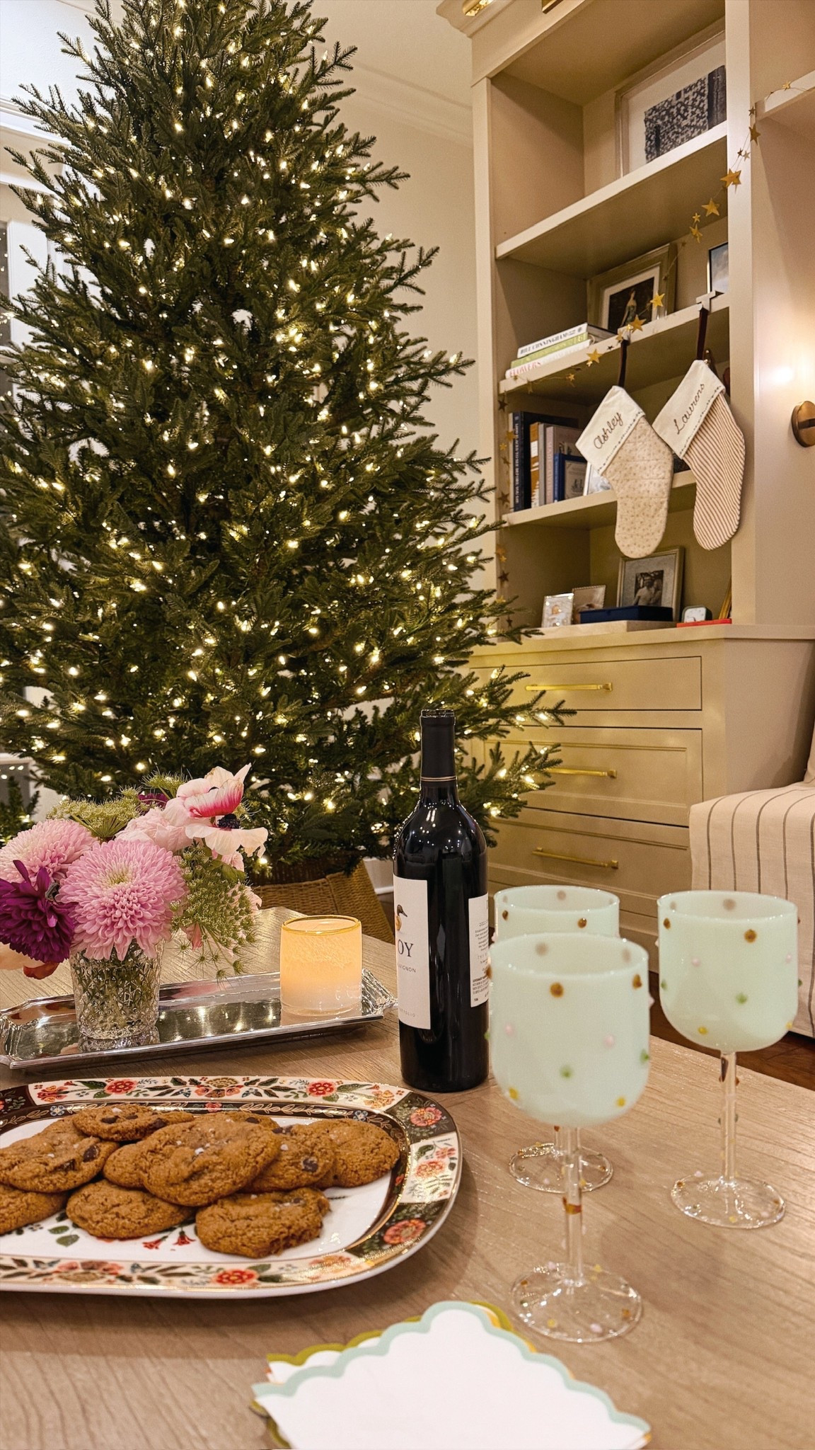 this view!! and our tree is on sale right now 🎄

#LTKHome #LTKHoliday