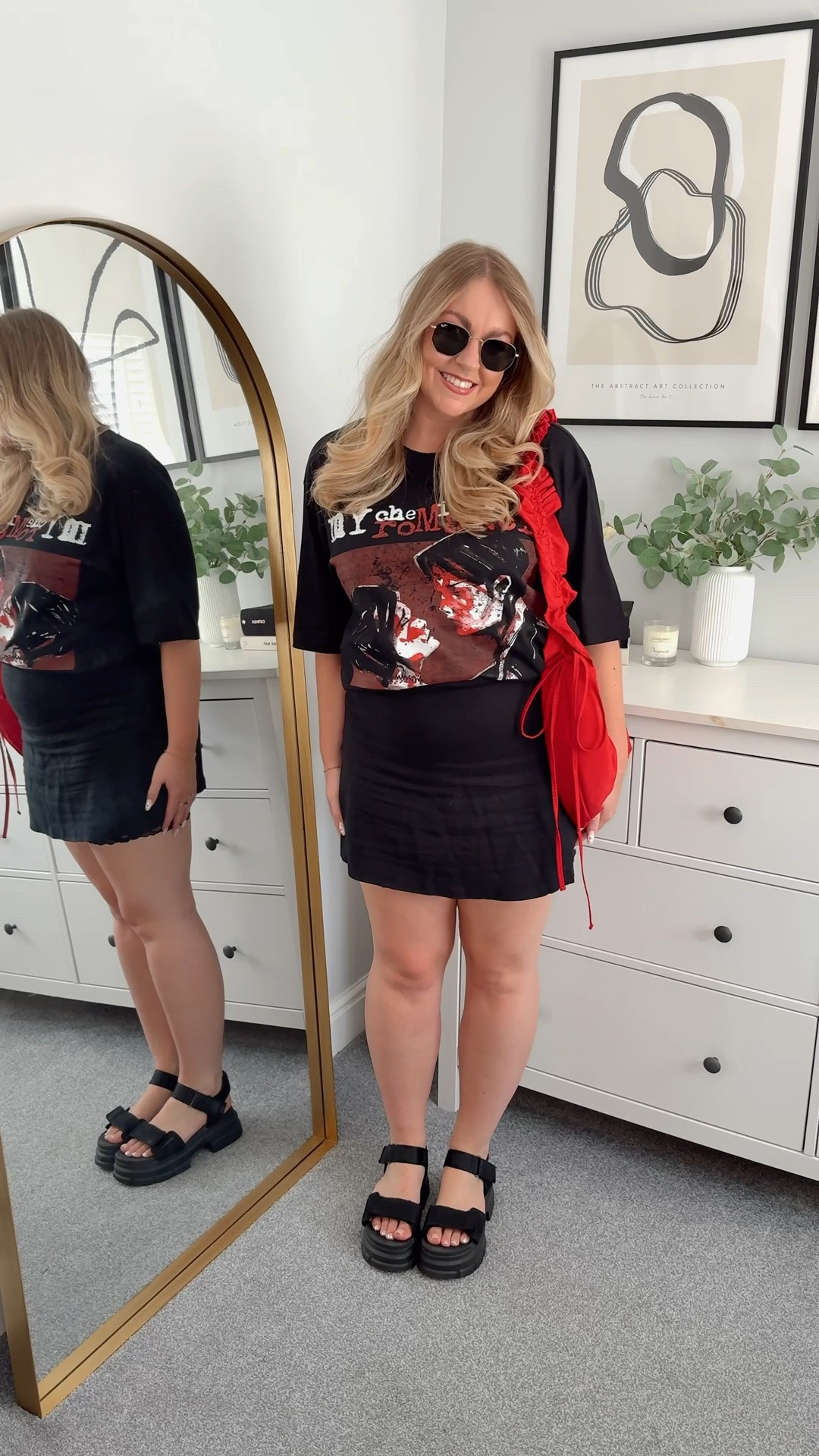 What I’m wearing to the My Chemical Romance gig 🤘🏼🖤 🌹

#LTKsummer #LTKeurope #LTKmidsize