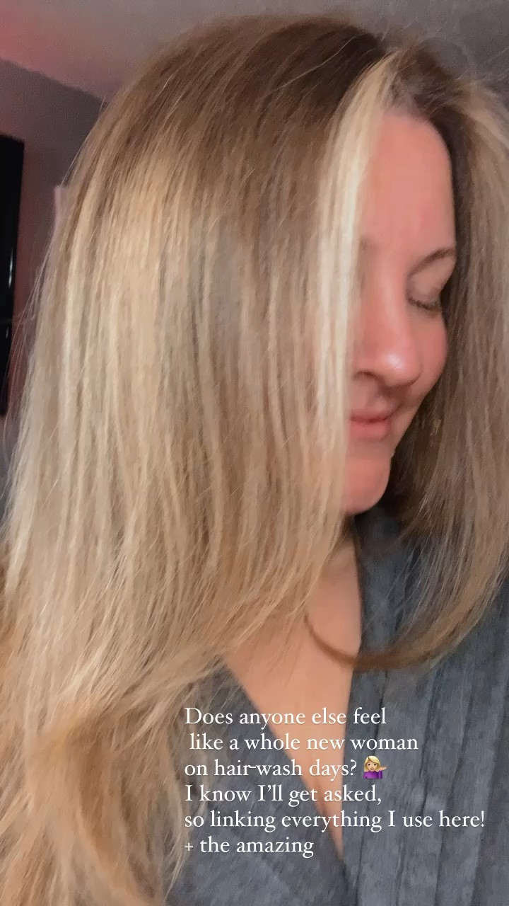 + the amazing Samantha Mullins for cut and color 😍 - hair, beauty, Olaplex, Verb Ghost oil, beauty organization, Ulta, Sephora, drybar, DPhue, blow dry brush

#LTKGiftGuide #LTKbeauty #LTKstyletip