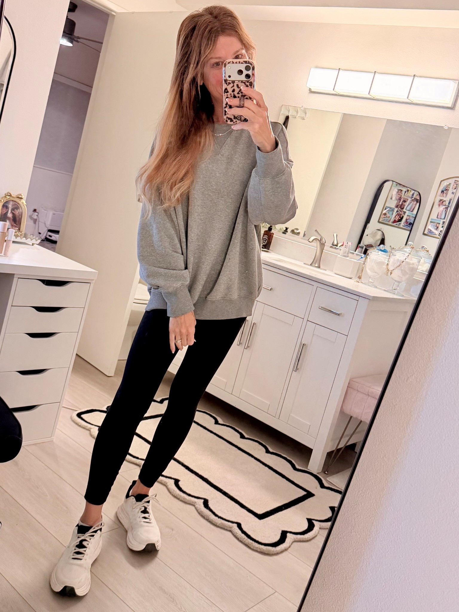 Offline crewneck 

#LTKSpringSale #LTKmorningroutine #LTKfitnessgoals