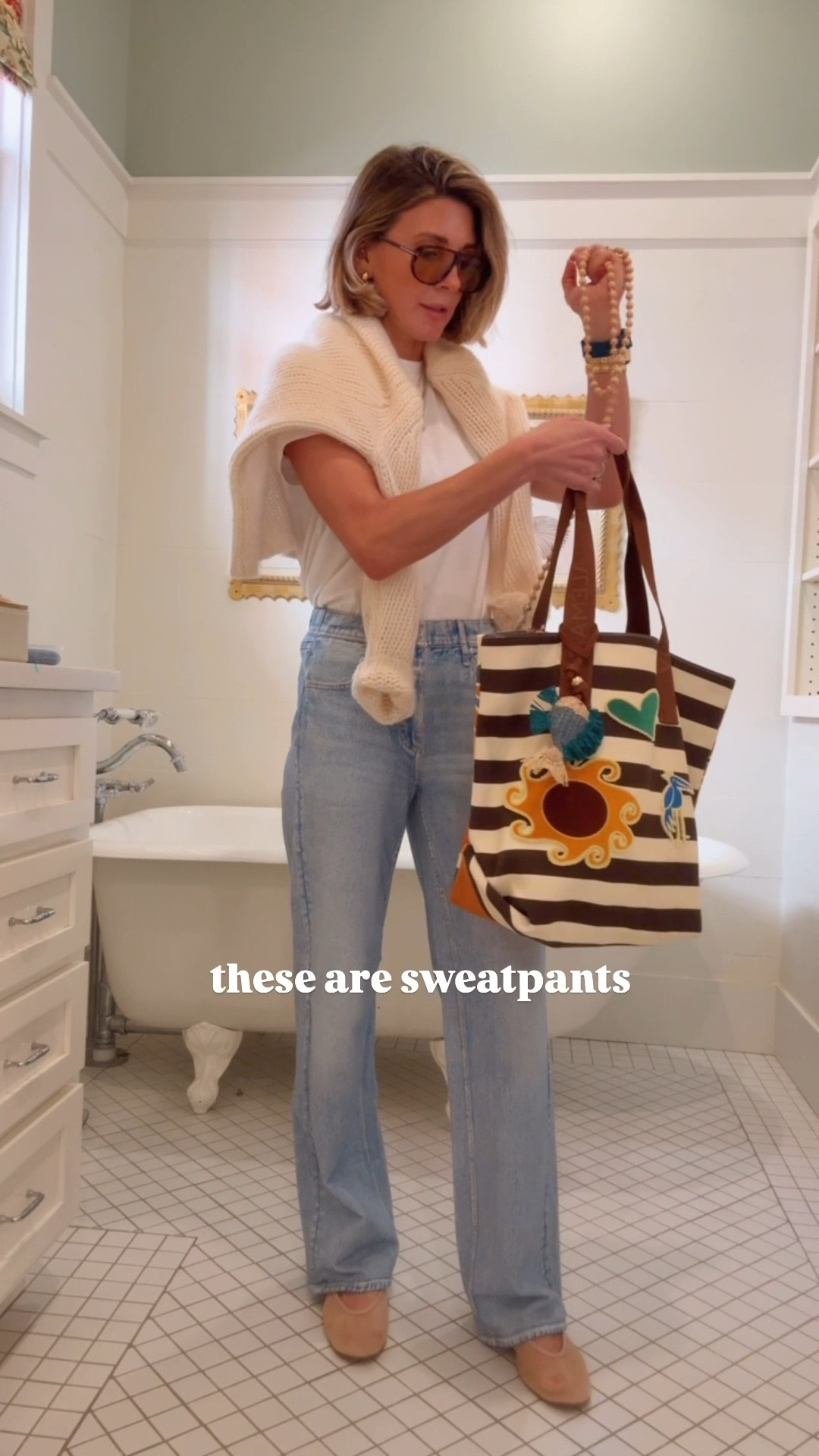 These are actually sweatpants. I'm wearing size xs and I'm 5'7 normally wearing size  25