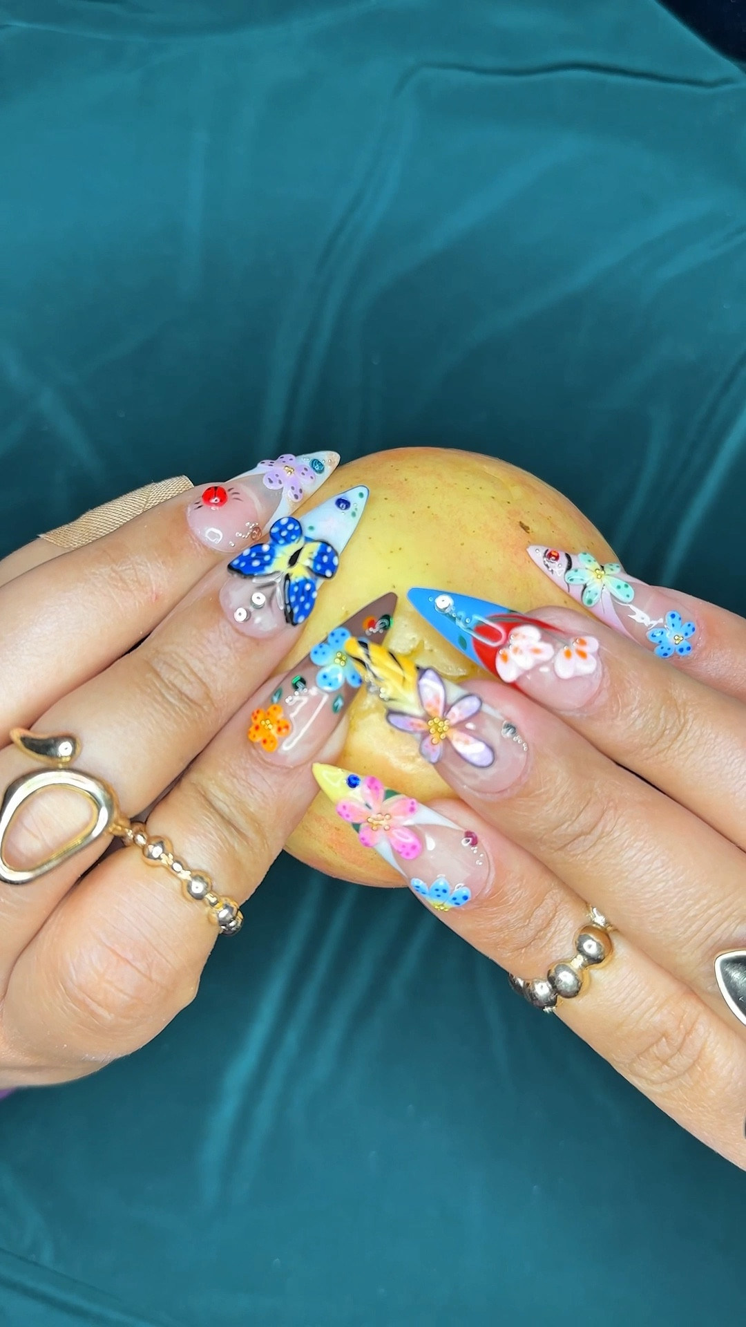 Loved these easy press on nails 😍

#LTKFindsUnder100 #LTKFindsUnder50 #LTKBeauty