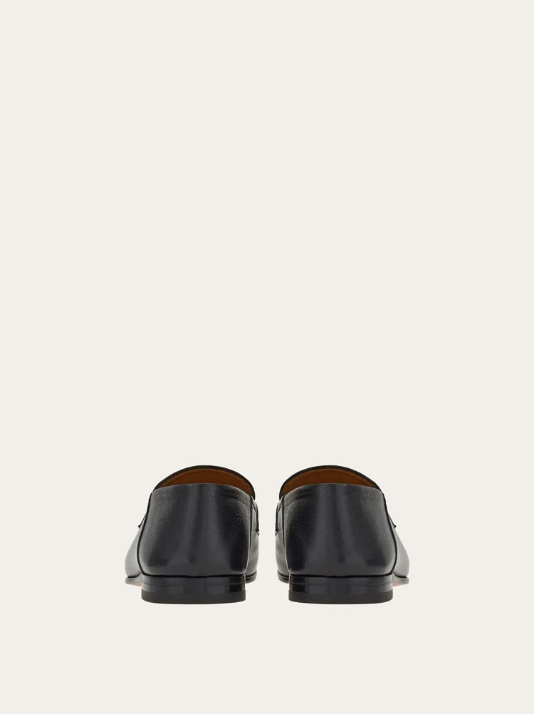 Moccasin mule with Gancini ornament | Ferragamo