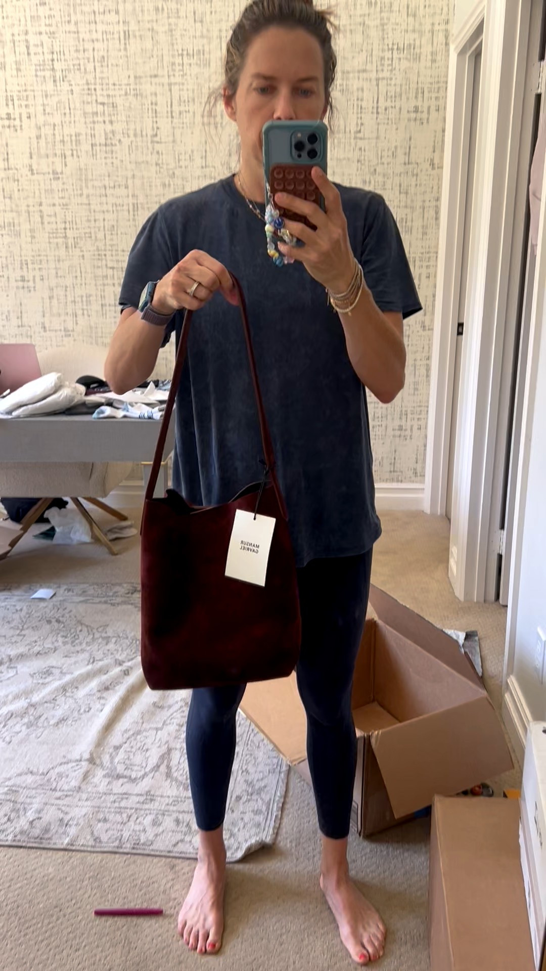 Suede bucket bag, the row dupe, the row look for less, fall bag, fall bag trends, fall bag, quiet luxury, summer to fall bag 

#LTKSeasonal #LTKItBag #LTKWorkwear