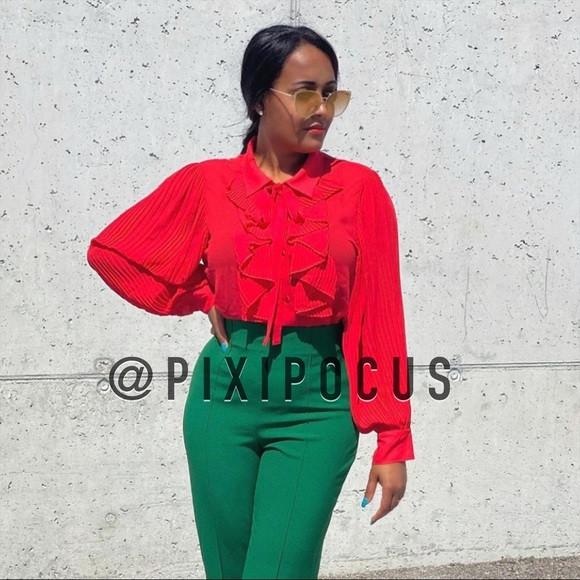 ZARA FLOWY PLEATED BLOUSE RED XL | Poshmark