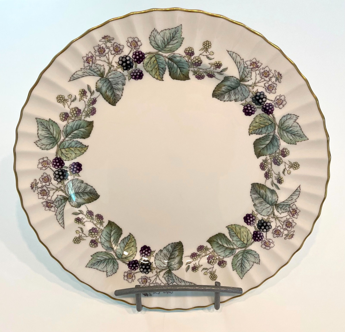 Royal Worcester - Lavinia Dinner Plates (Cream) | eBay | eBay US
