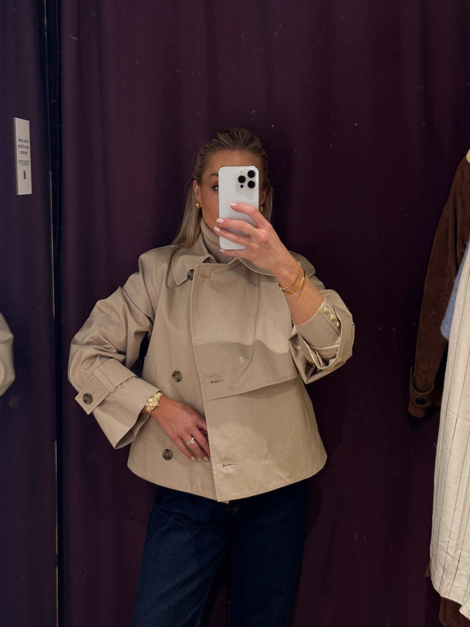 This cropped trench coat is perfect form spring and transitional spring outfits! 

#LTKstyletip #LTKspring