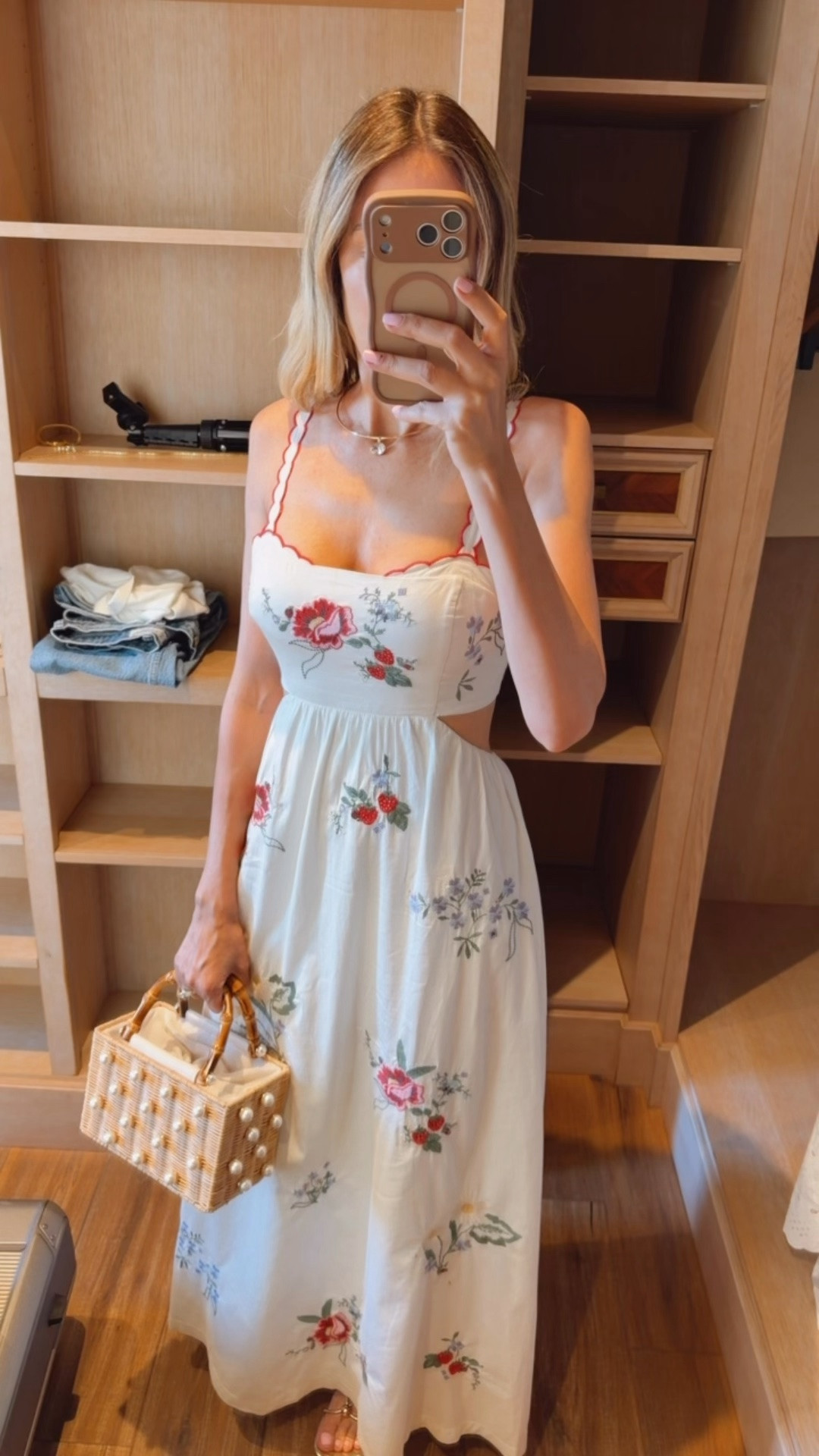 ADORABLE & feminine dress
Runs tts , wearing a size small
Summer outfits 
Summer dresses
Vacation outfits beach

#LTKootd #LTKU #LTKSeasonal