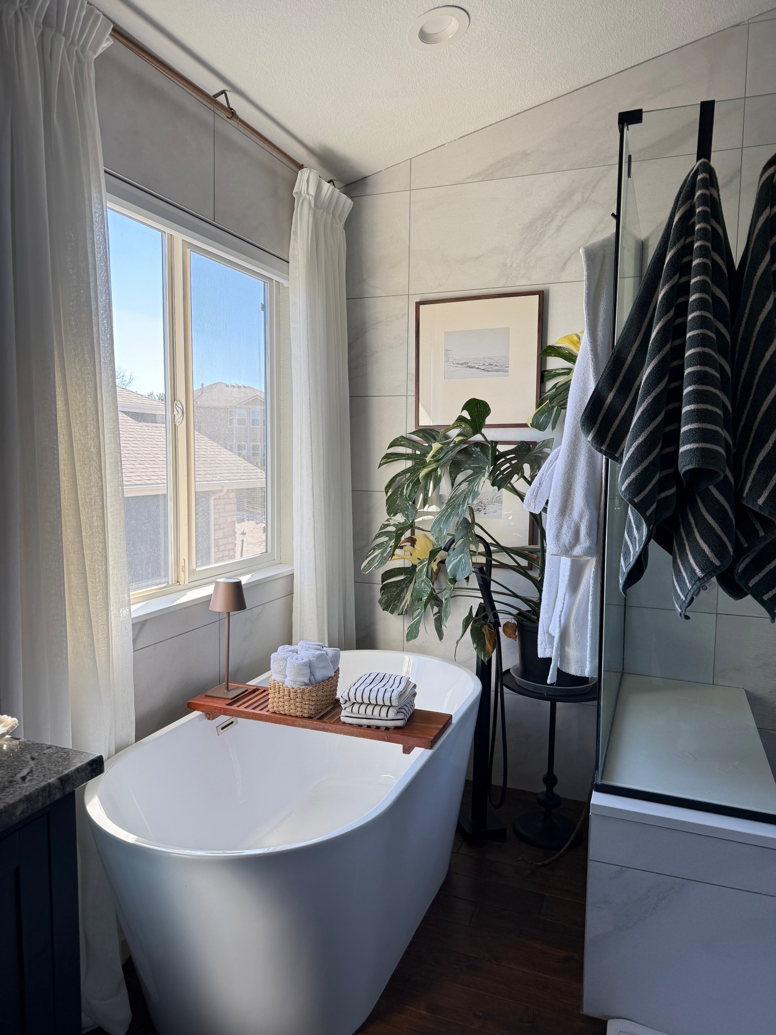 I love this little space in my master bathroom 

#LTKHome