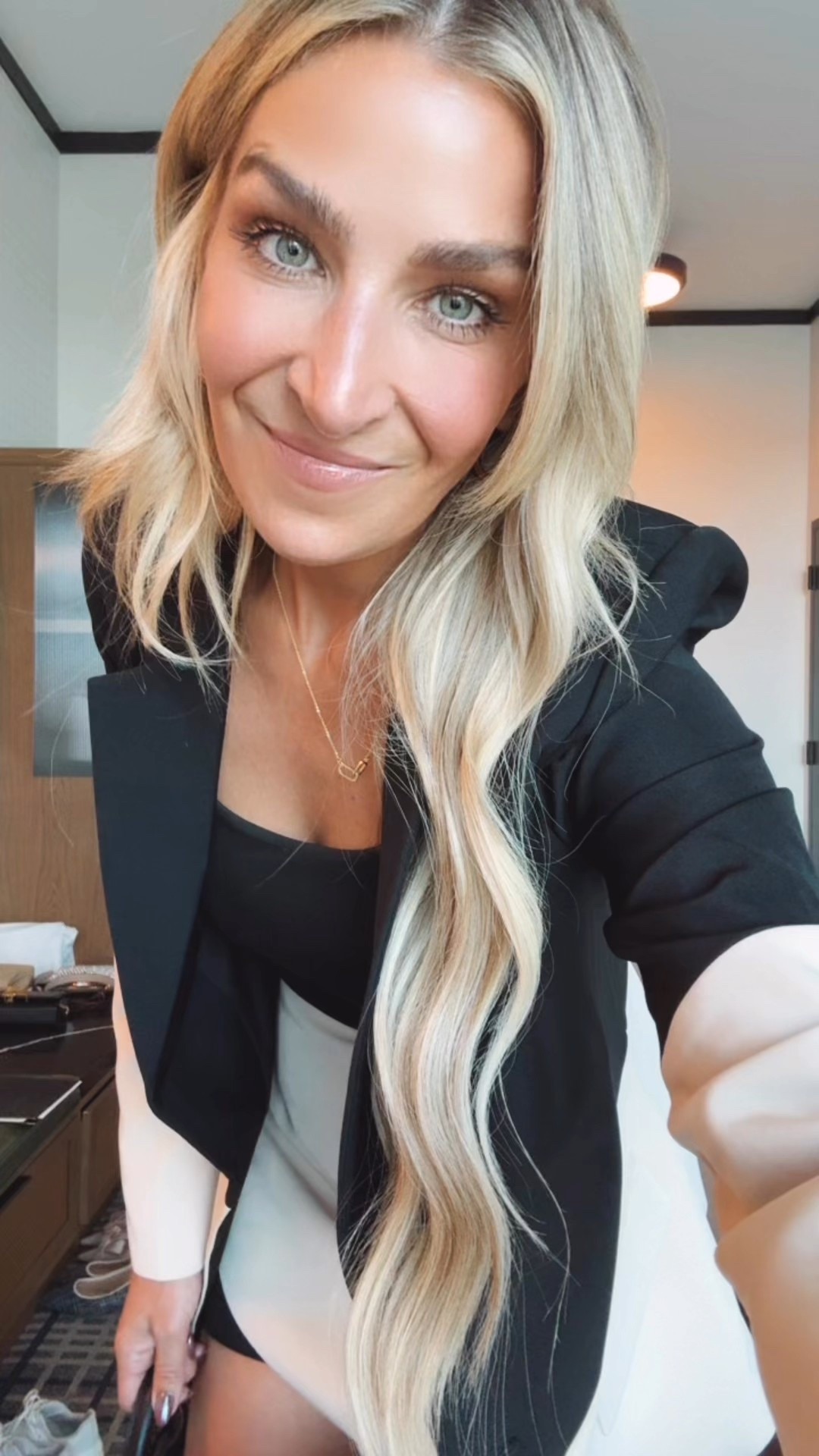 LTK Con outfit day one! Love this skort and blazer set! And this designer look for less woven bag is a 10/10!!! 🙌🏼

#LTKCon #LTKSaleAlert #LTKStyleTip