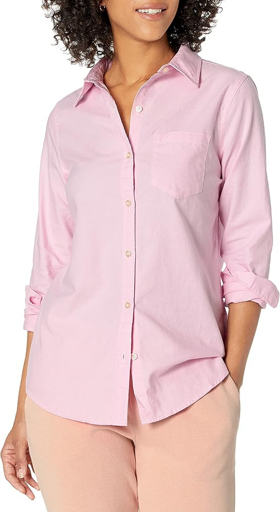 Amazon Essentials Women's Classic Fit Long Sleeve Button Down Oxford Shirt | Amazon (US)