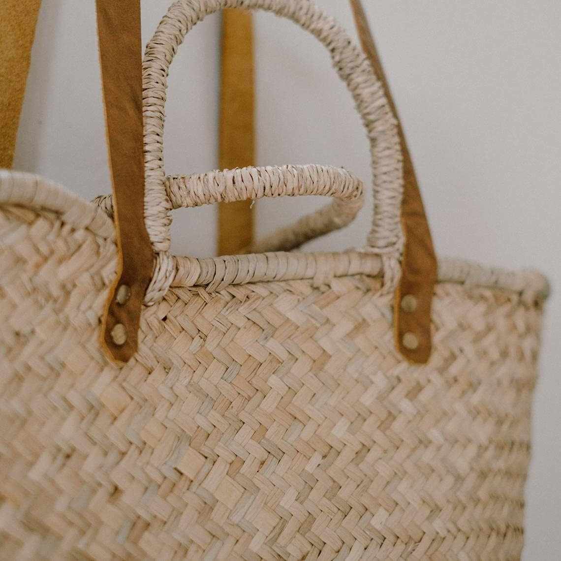 Generic The Jolie Market French Market Bag - Genuine Leather Straps and Woven Handles, Large Hand... | Amazon (US)