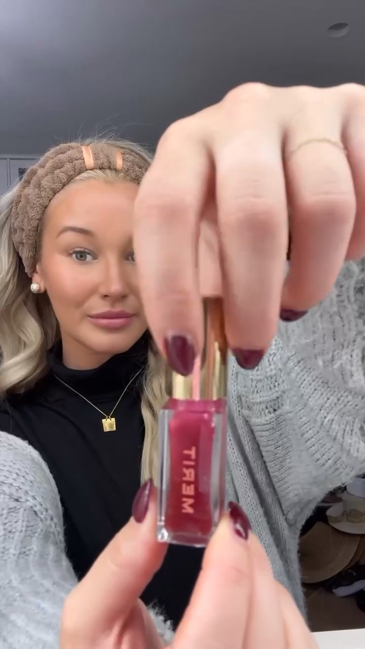 MERIT BEAUTY- 20% OFF SITEWIDE (no code needed 💋)

#LTKSaleAlert #LTKCyberWeek #LTKBeauty