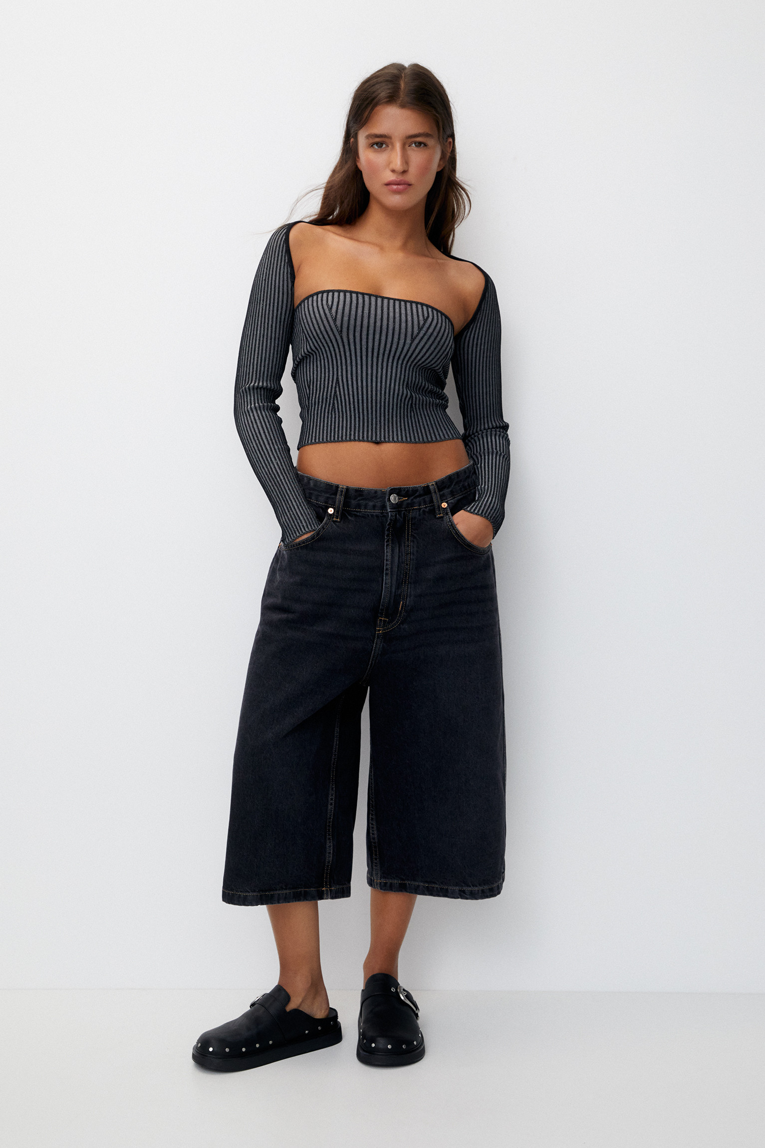 Ribbed sleeves with a faded finish | PULL and BEAR UK