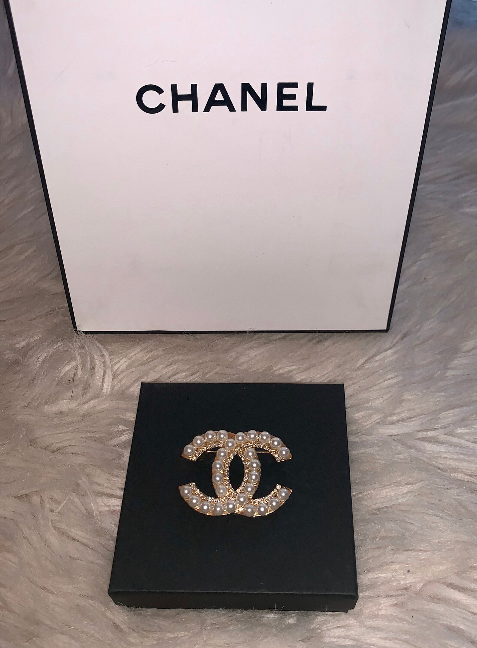 Chanel Gold Round Pearl Brooch | Etsy (US)