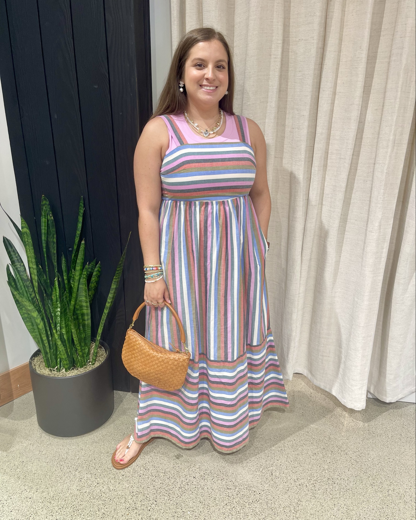 Get the Look: EVEREVE Edition

Tank: L (runs small; very fitted; color: ‘Pirouette’)
Dress: M (TTS)
Sandals: 8 (TTS)


EVEREVE / summer outfit / elevated casual / linen pants / summer style / casual outfit / outfit Inspo / petite style / petite fashion / summer dresses / spring dresses / petite friendly / vacay style / vacation outfit

#LTKStyleTip #LTKPetite #LTKFindsUnder100