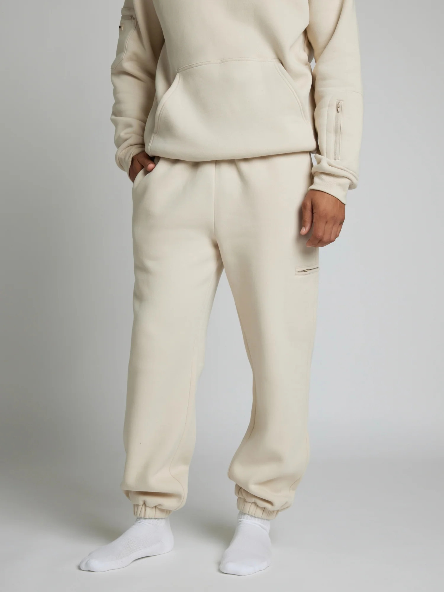 Comfrt Airplane Mode Travel Sweatpants | Bone | Ivory | Oversized | L | Large | Comfrt
