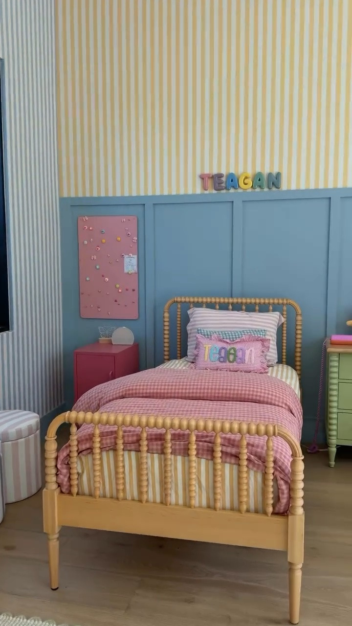 Room upgrade for our littles 

#family #moms #motherhood #momlife