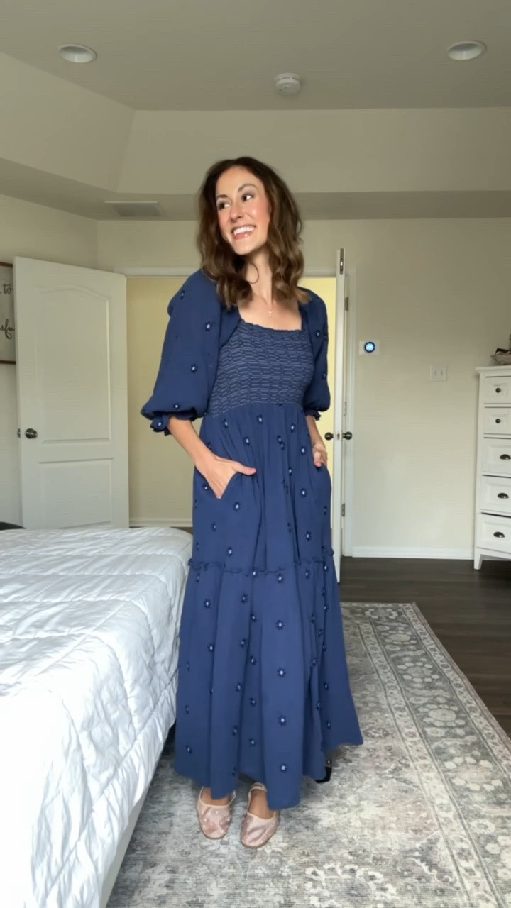 Boho fall dress from Amazon with smocked top, puff sleeves, and floral print

#LTKootd #LTKSeasonal