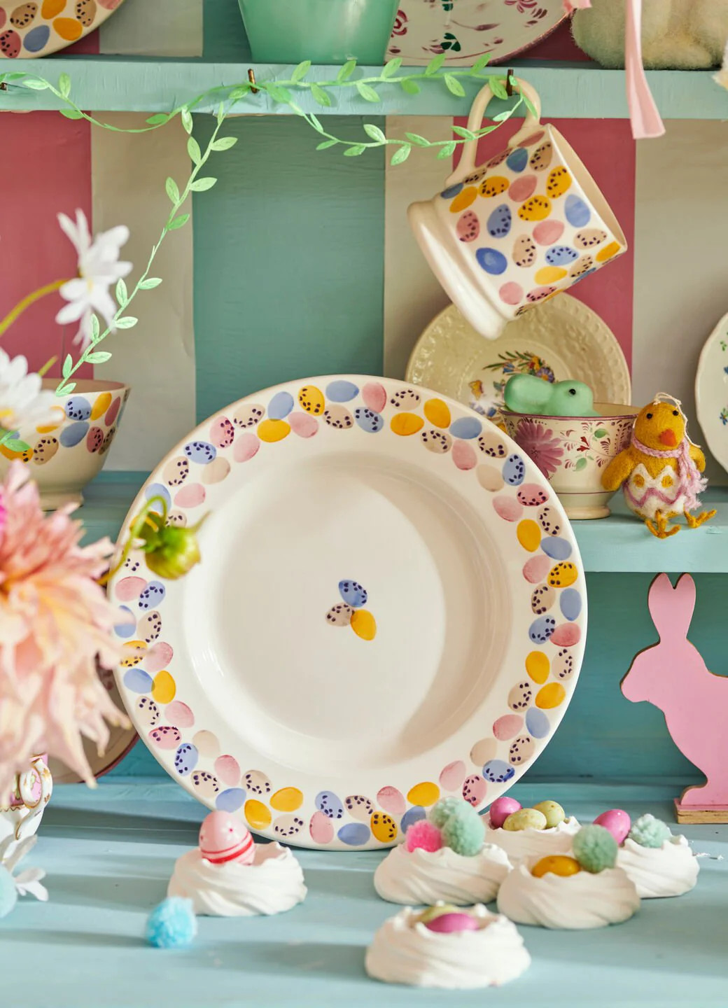 Mini Eggs 10 1/2 Inch Plate | Emma Bridgewater (UK)