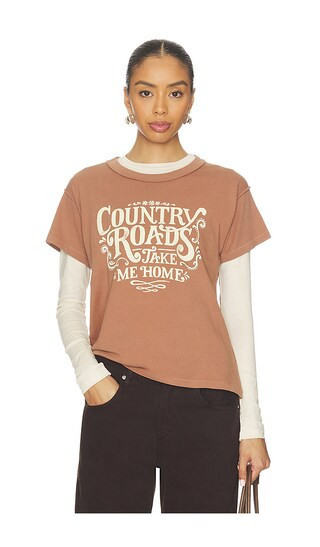 DAYDREAMER John Denver Country Road Reverse Gf Tee in Brown. - size S | Revolve Clothing (Global)