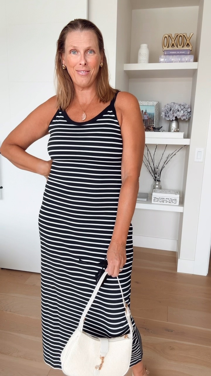 100% cotton bodycon dress
Wearing a M
Under$30

This is a closet staple you will wear on repeat, perfect for now and for going into fall 

Striped dress, summer dress, fall dress, affordable outfit, Cupshe look, effortless style

#LTKsummer #LTKdresses #LTKtravel