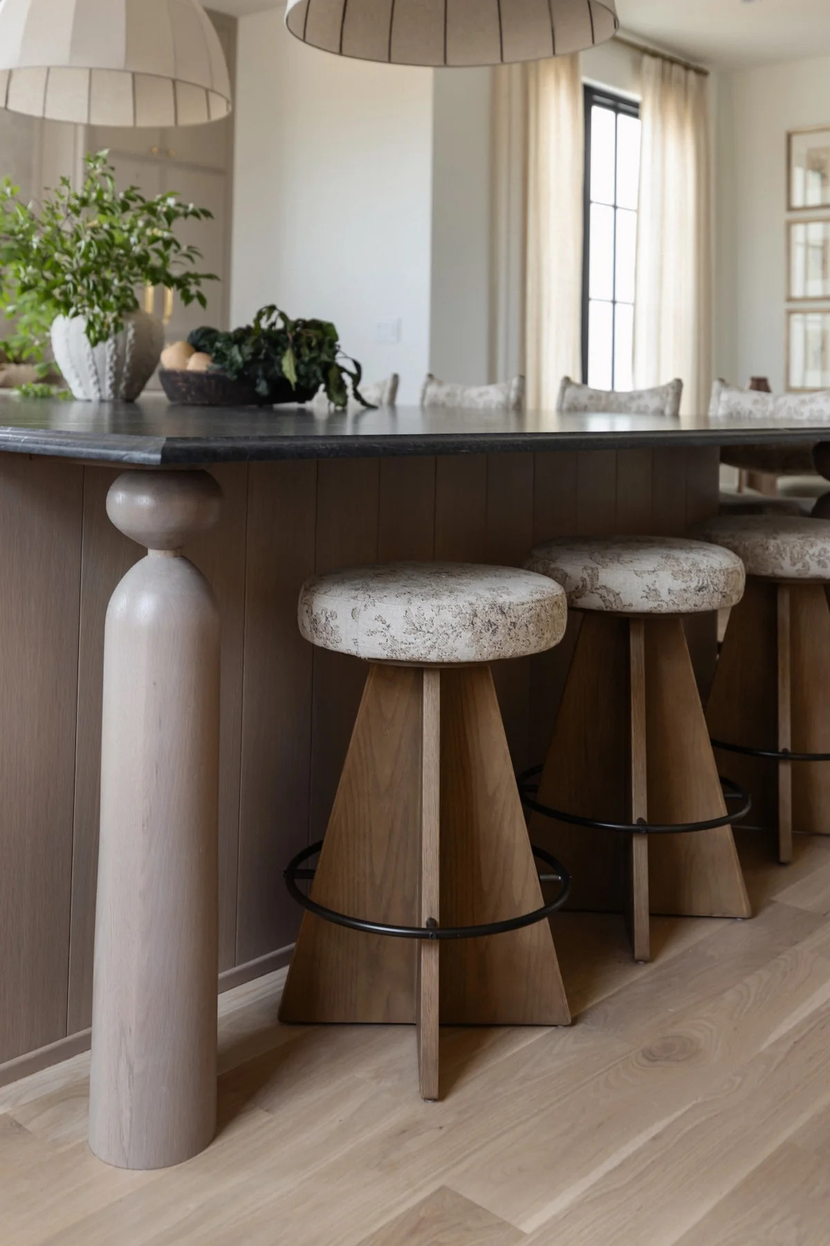 Damon Swivel Bar + Counter Stool | THELIFESTYLEDCO