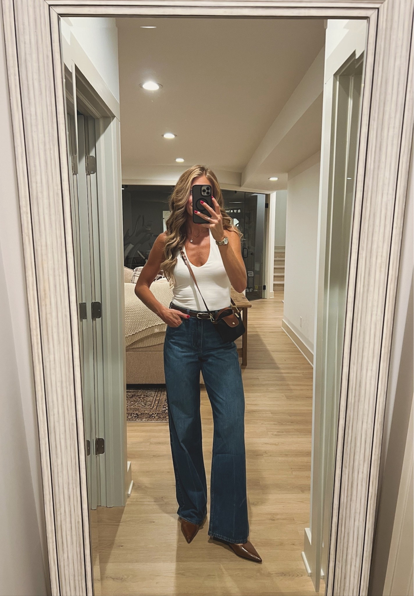 This classic wide leg jean is included in the @abercrombie denim sale! Use my code DENIMAF for an additional 15% off. 

I’m wearing 27 xlongs. These aren’t boxy and give you a booty!!

#LTKootd #LTKSaleAlert #LTKTall