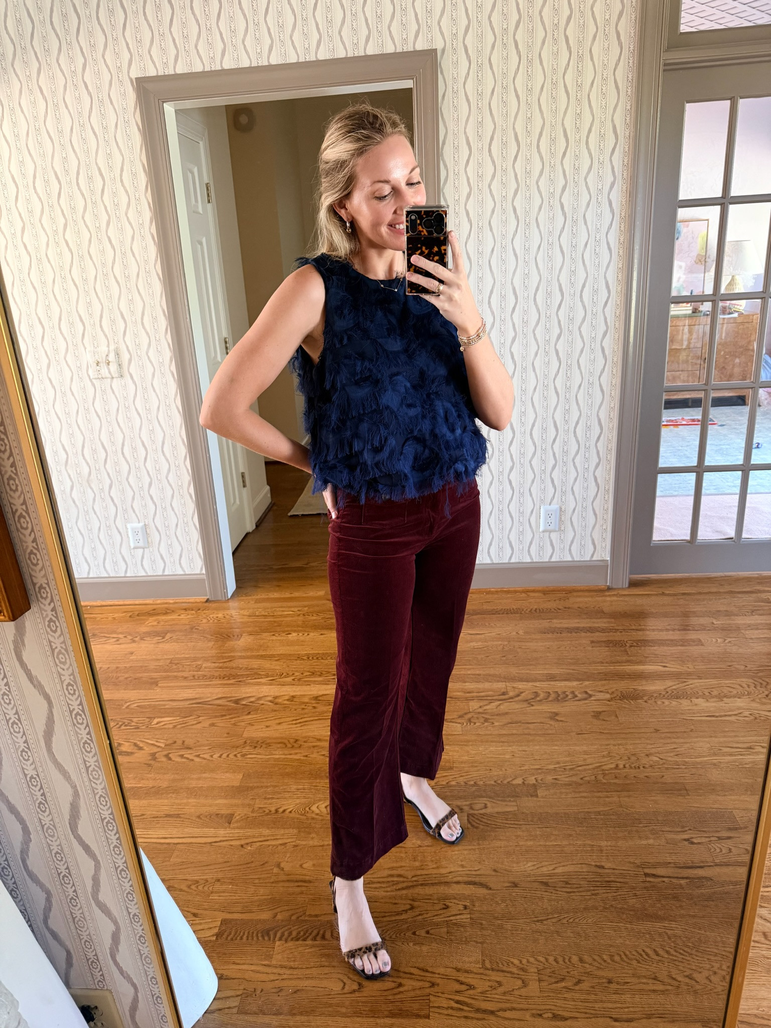This Amazon top is SO GOOD! Looks like it came from Anthro but guess what.. it's only $25

Wearing a 28 in these jeans and a Medium in the top.

#AmazonFinds #AmazonFashion #TheSouthernSource 

 #LTKdayinmylife #LTKgrwm #LTKootd