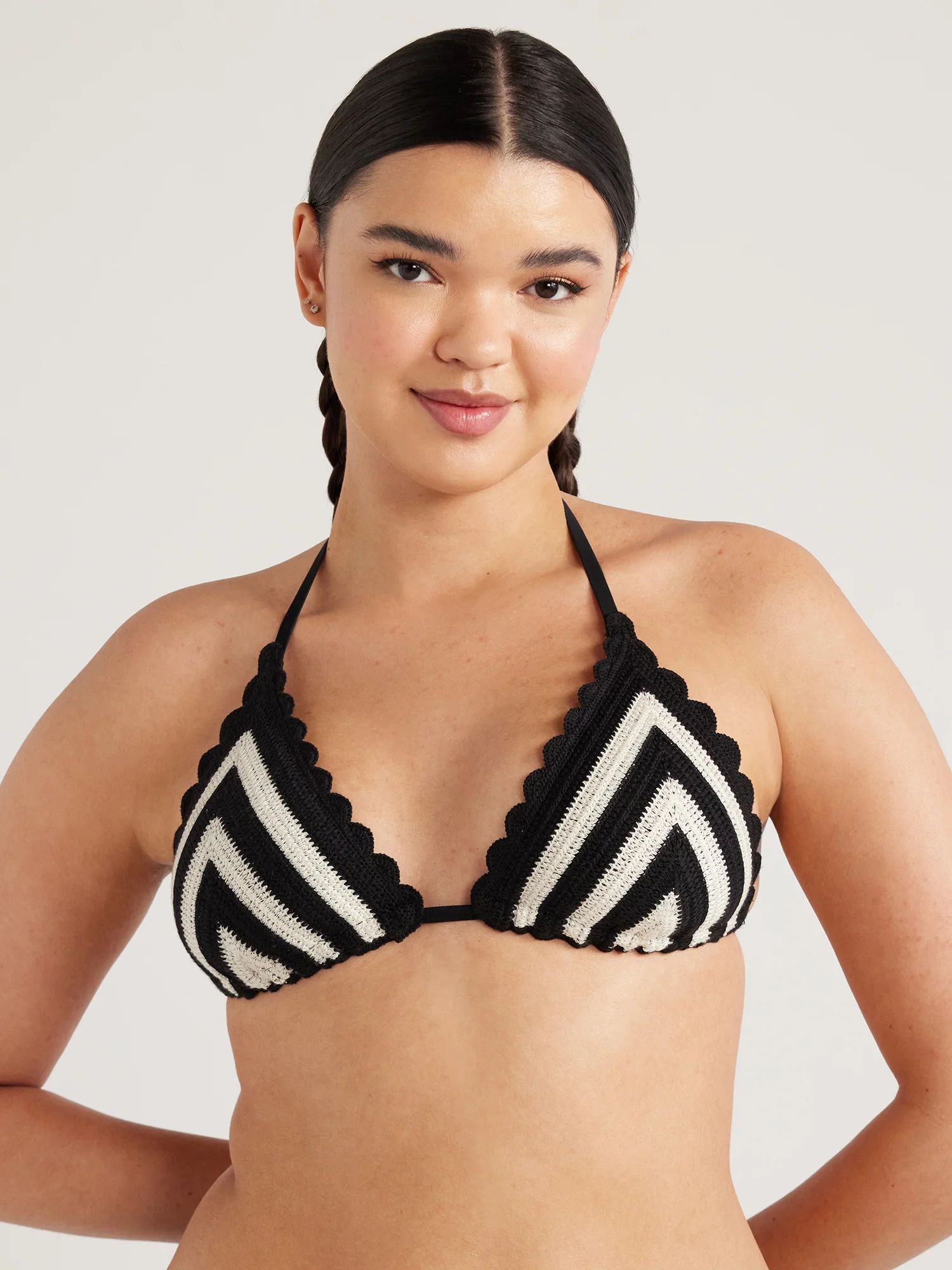 No Boundaries Juniors’ Crochet Triangle Bikini Top, Sizes XS-XL | Walmart (US)