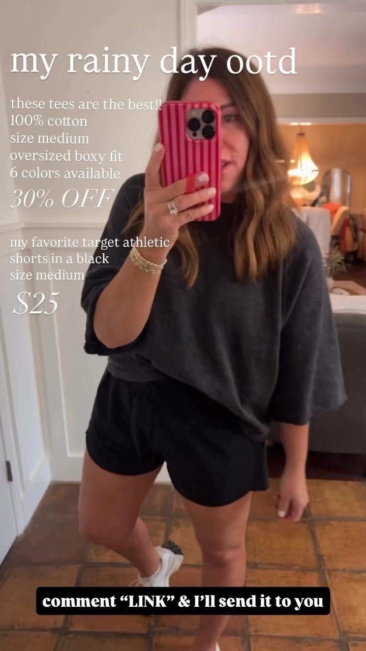 my rainy day ootd 30% OFF my favorite target athletic shorts in a black
size medium
 $25 these tees are the best!!
100% cotton
size medium 
oversized boxy fit
6 colors available  comment “LINK” & I’ll send it to you