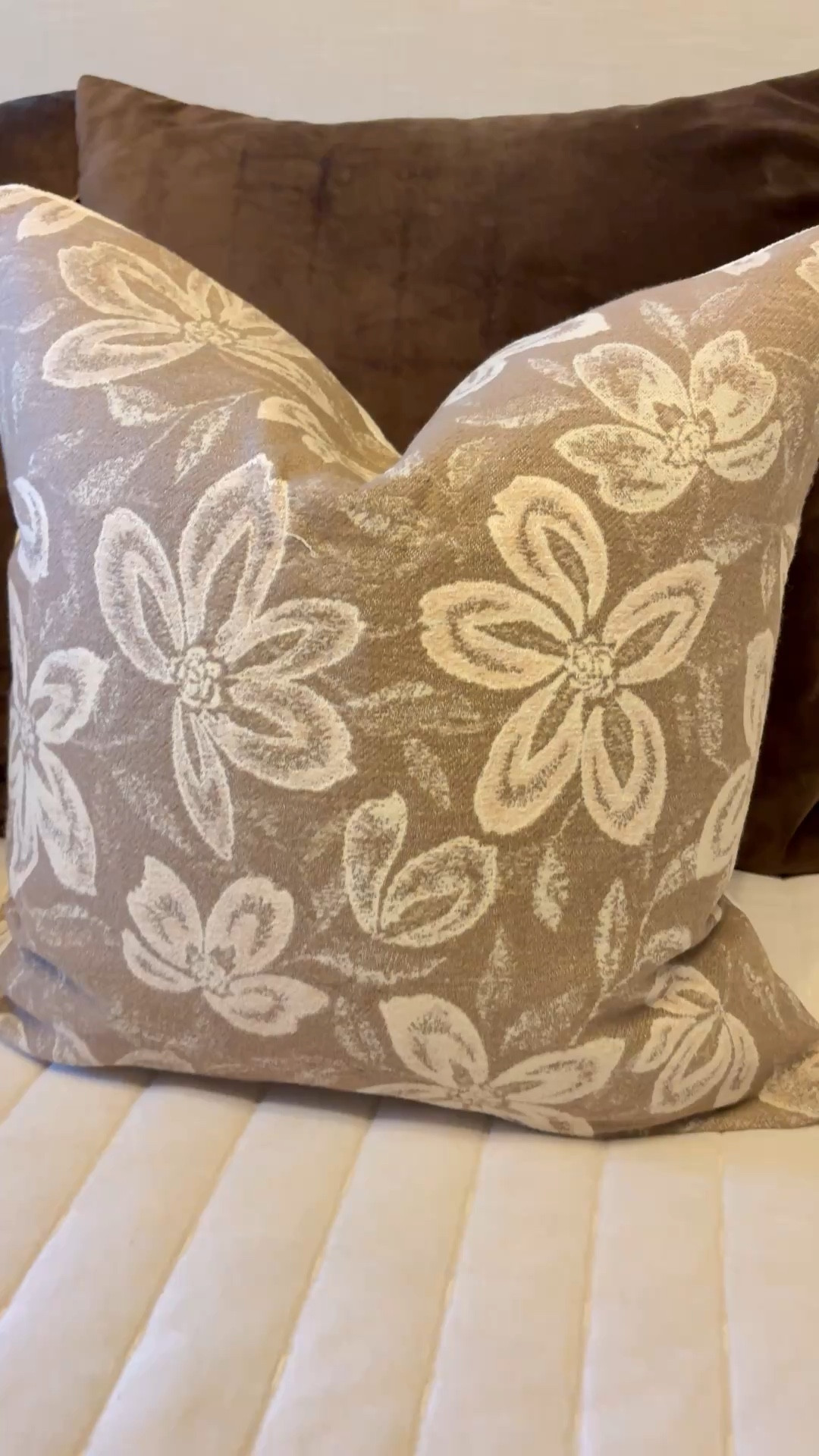 Spring bedroom Pillow covers
