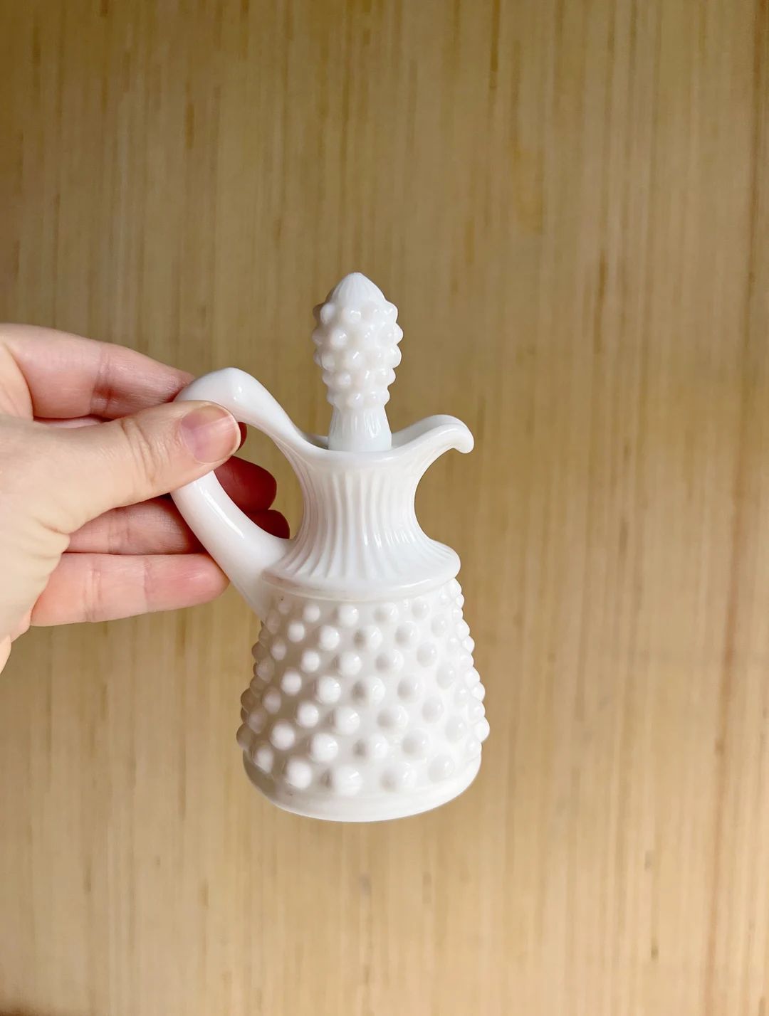 FREE SHIPPING Vintage Hobnail Milk Glass Cruet W/stopper - Etsy | Etsy (US)