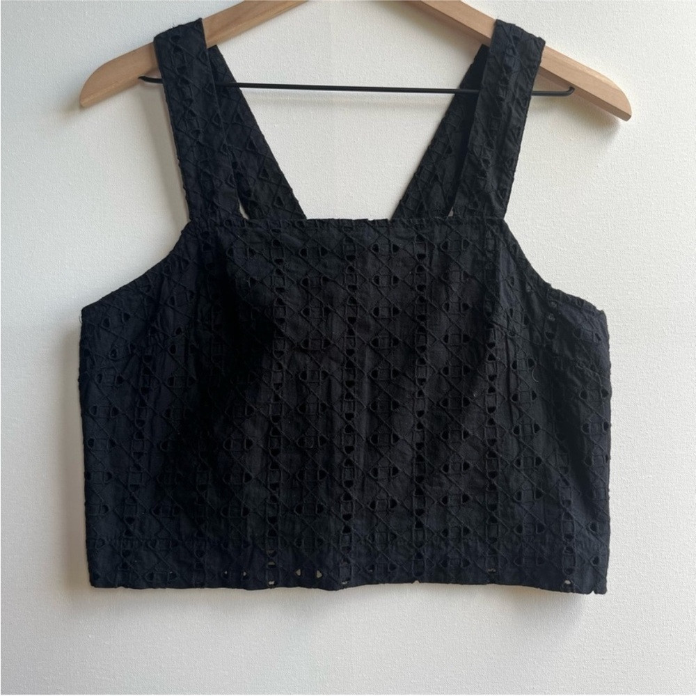 Mossimo Target Women's Black Eyelet Zip Up Crop Top 100% cotton recycled M VGUC | Poshmark