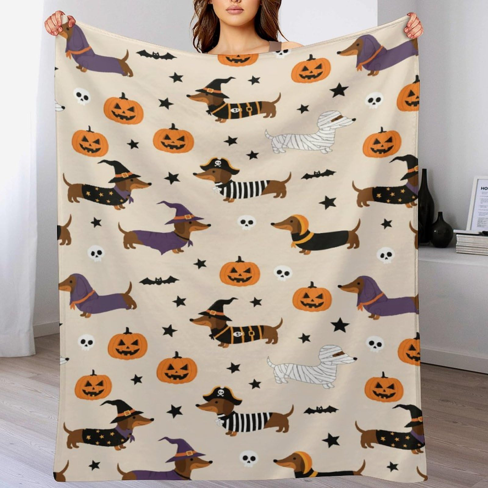 Throw Blanket Fuzzy Flannel Halloween Dachshunds Pumpkin Soft Lightweight Blankets for Bed Sofa L... | Amazon (US)